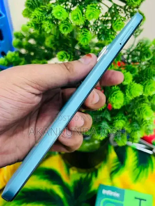 New Infinix Hot 50 Pro 256 GB Blue