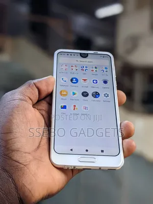 Sharp Aquos R2 64 GB White