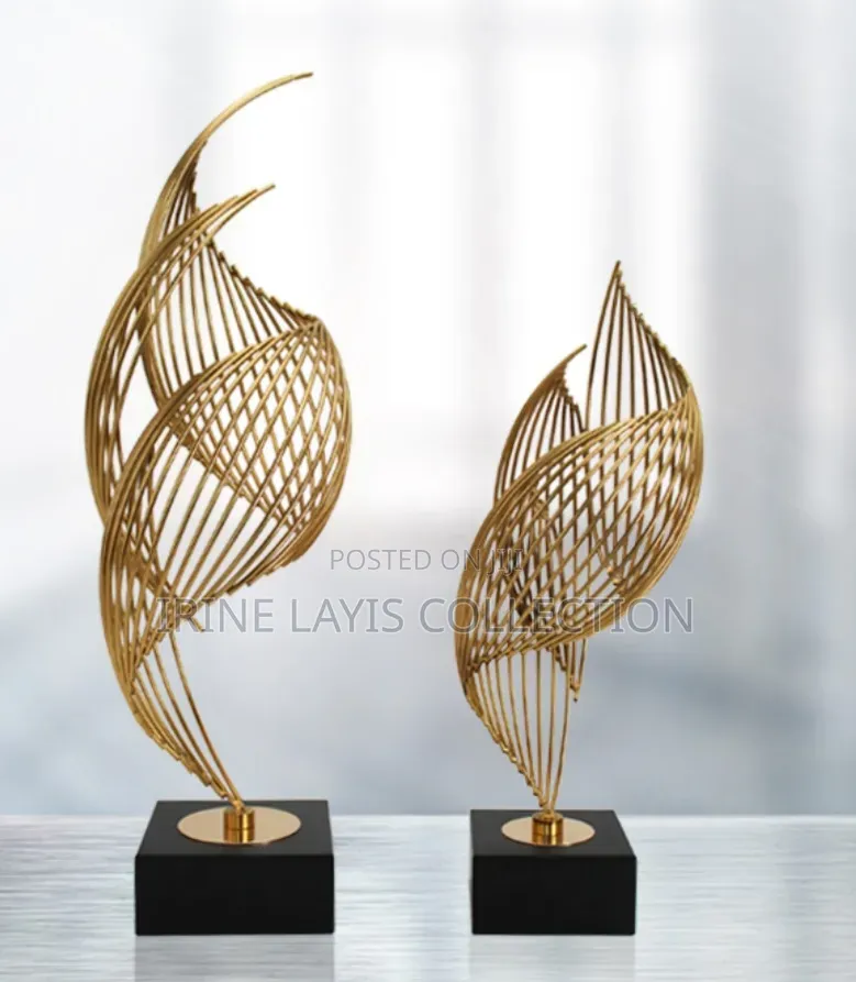 2 Pc Ceramic Table Ornaments