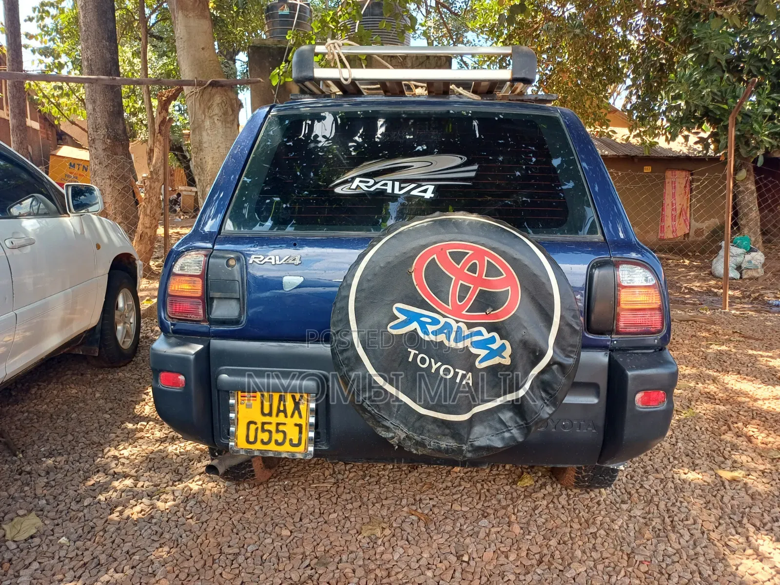 Toyota RAV4 Automatic 2000 Blue