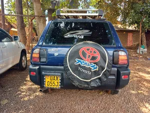Toyota RAV4 Automatic 2000 Blue