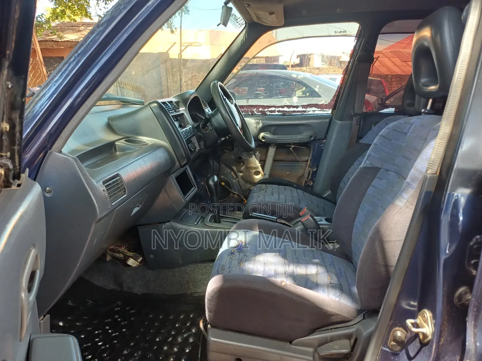 Toyota RAV4 Automatic 2000 Blue