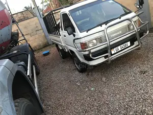 Toyota TownAce 2000 White