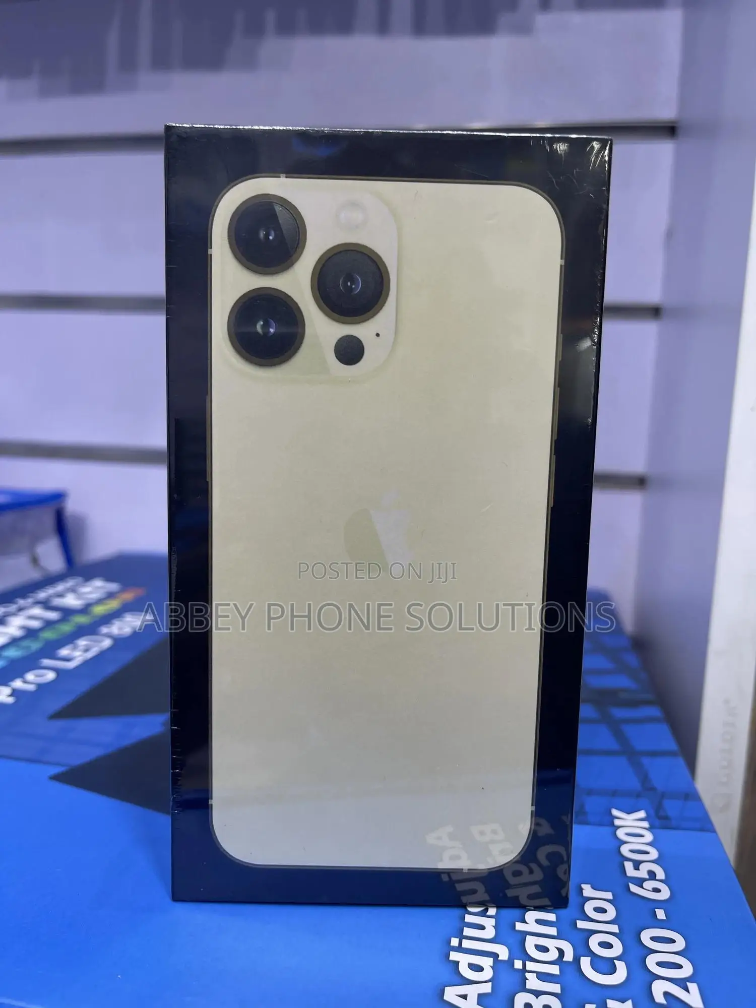 New Apple iPhone 13 Pro 256 GB Gold