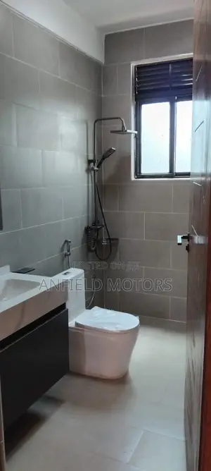 3bdrm Duplex in Duplex Kungu, Kira for sale