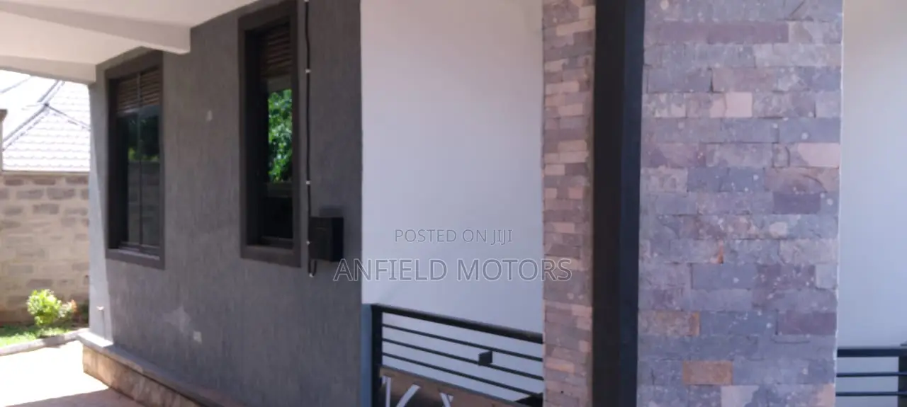 3bdrm Duplex in Duplex Kungu, Kira for sale