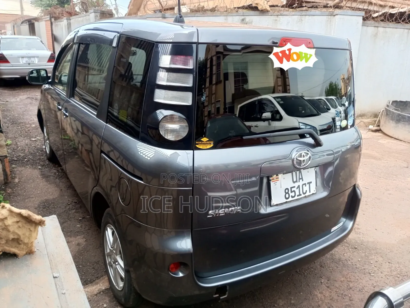 Toyota Sienta 2010 Gray
