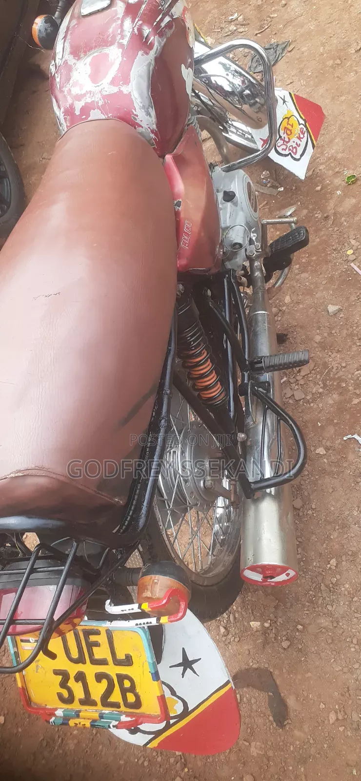 Bajaj Boxer 100 2023 Red