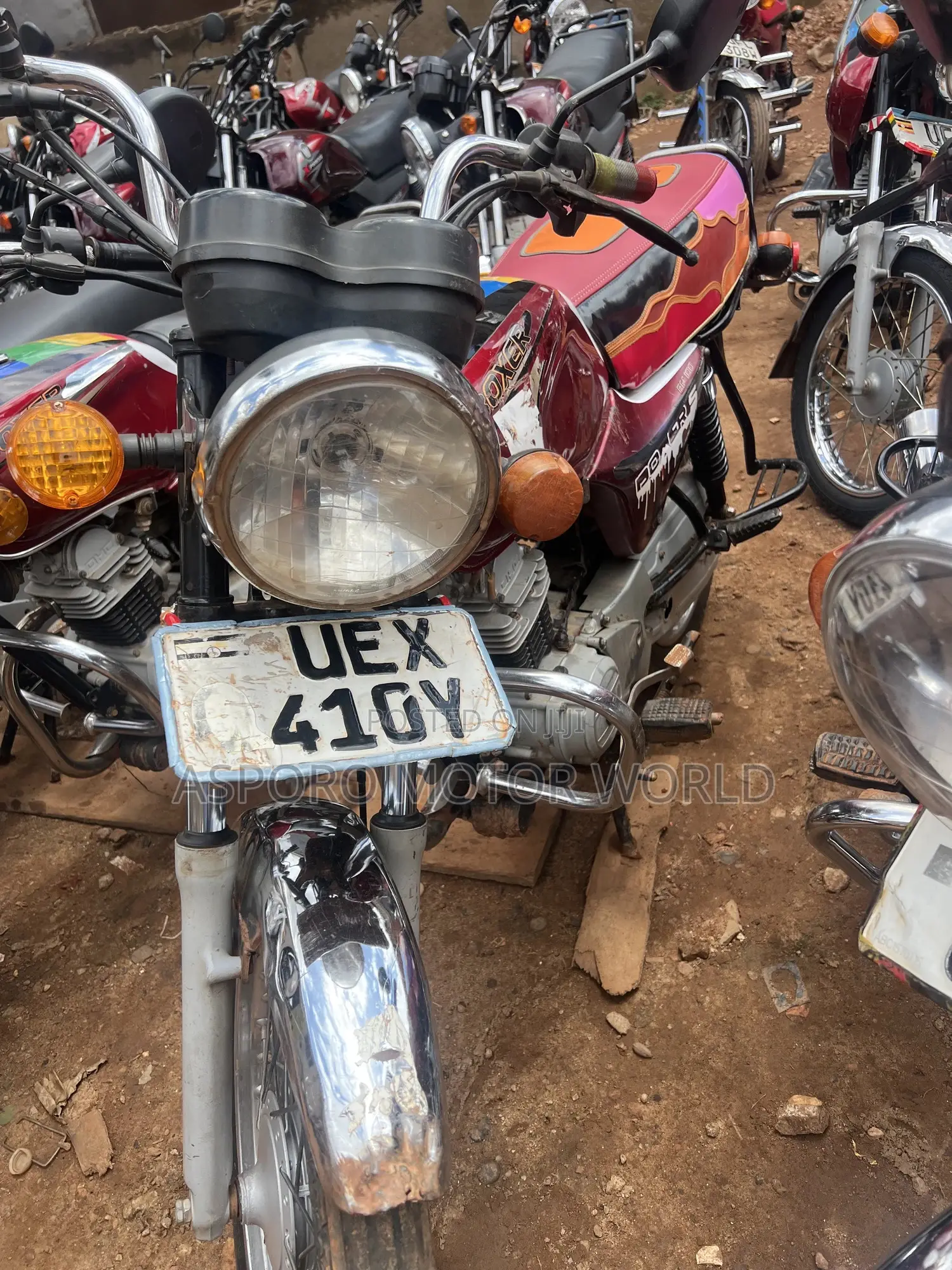 Bajaj Boxer 100 2021 Red