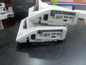 Ultra Wide Projector