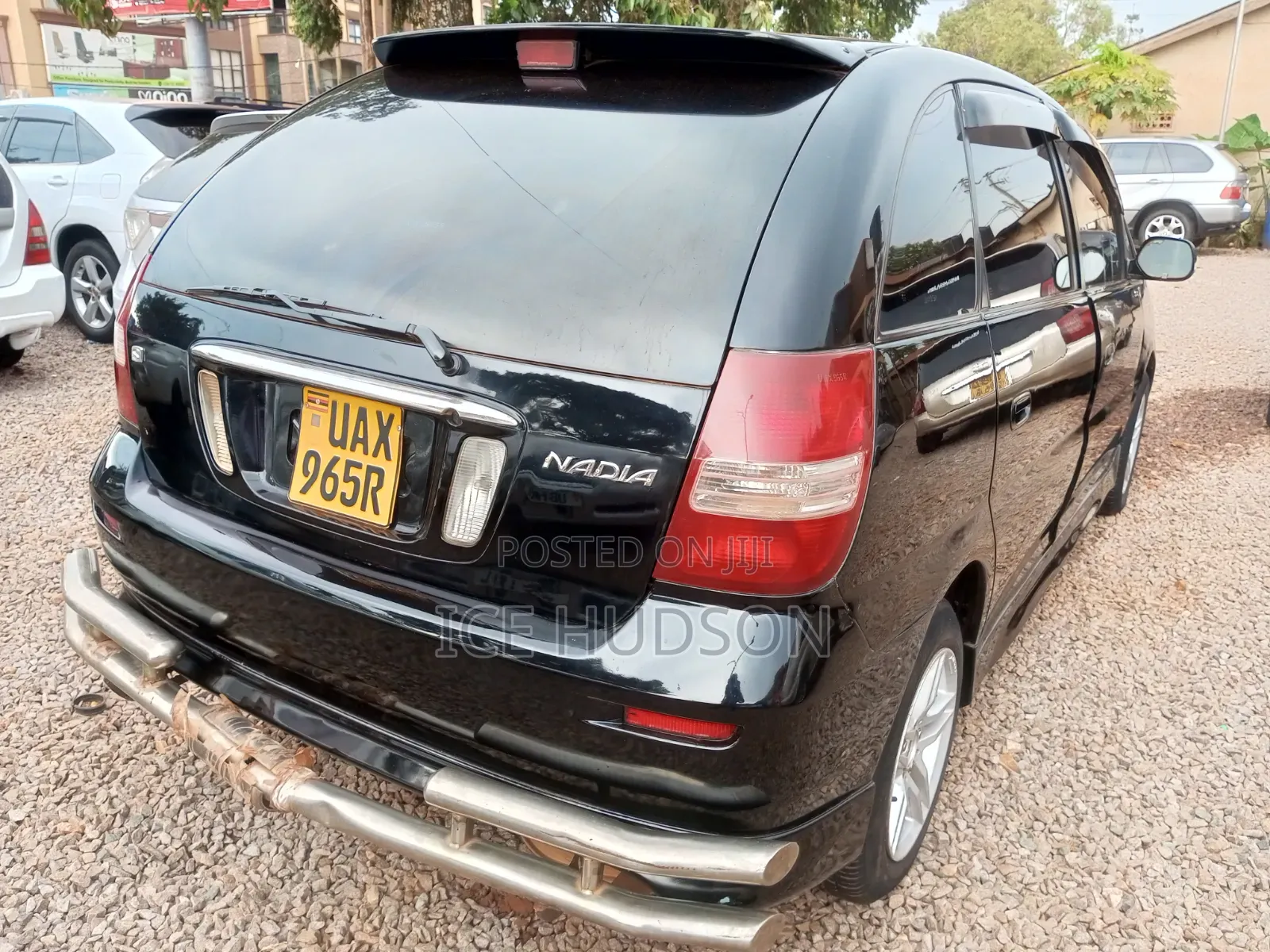 Toyota Nadia 2002 Black