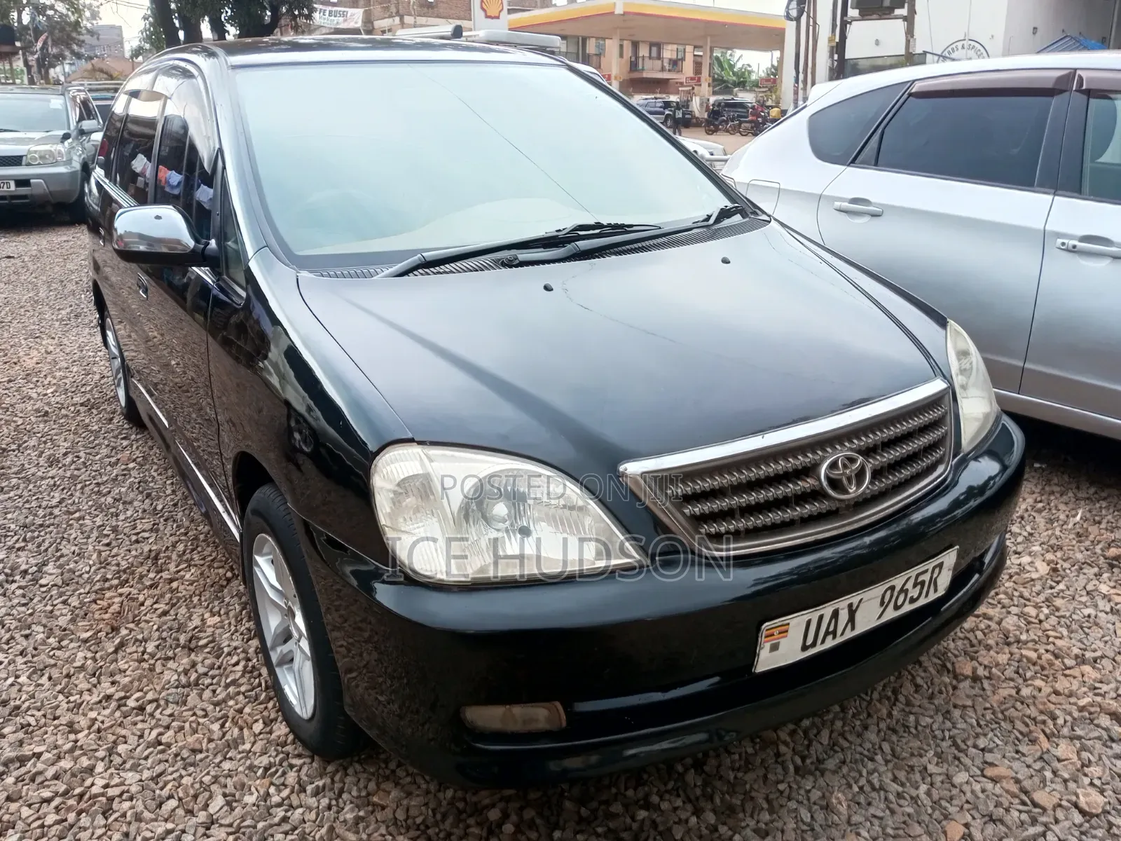 Toyota Nadia 2002 Black