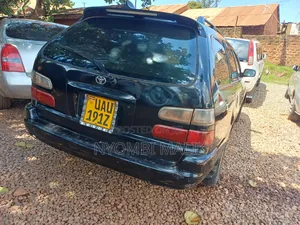 Toyota Corolla G-Touring 2000 Black