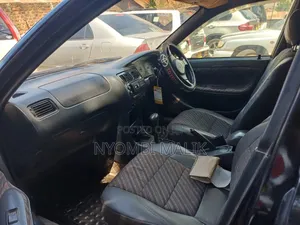 Toyota Corolla G-Touring 2000 Black