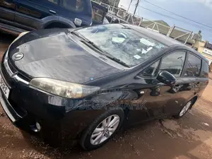 Toyota Wish 2010 Black