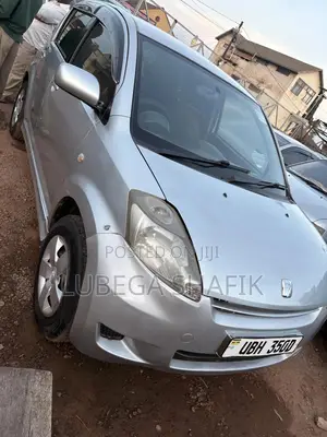 Toyota Passo 2007 Silver