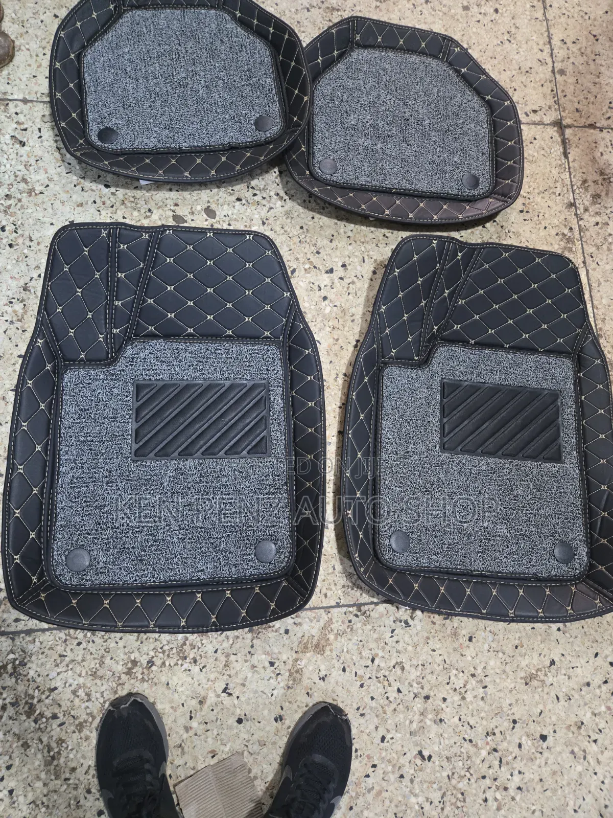 5d and 7d Style Leather and Woolen Car Floor Mats
