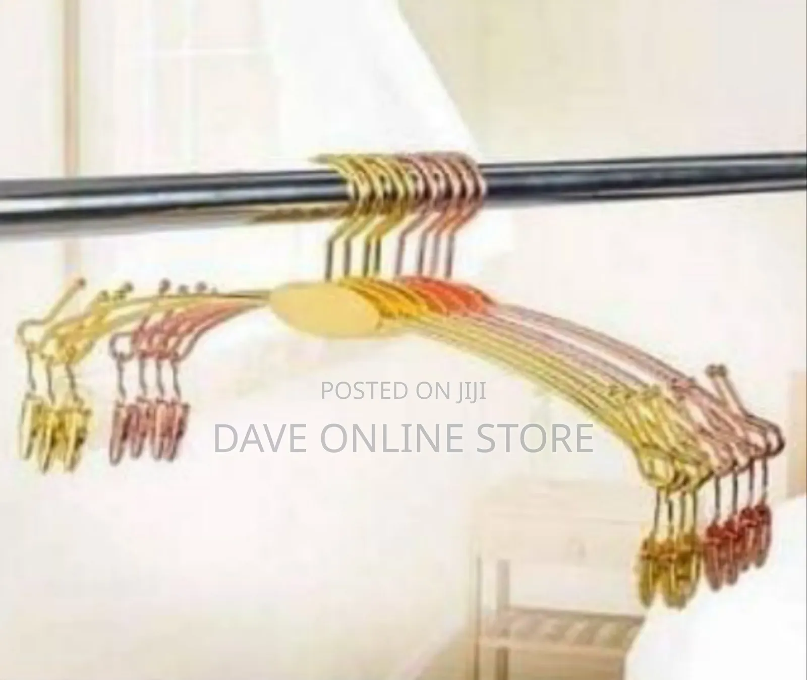Set of 5 Rose Gold Metal Hangers With Clips