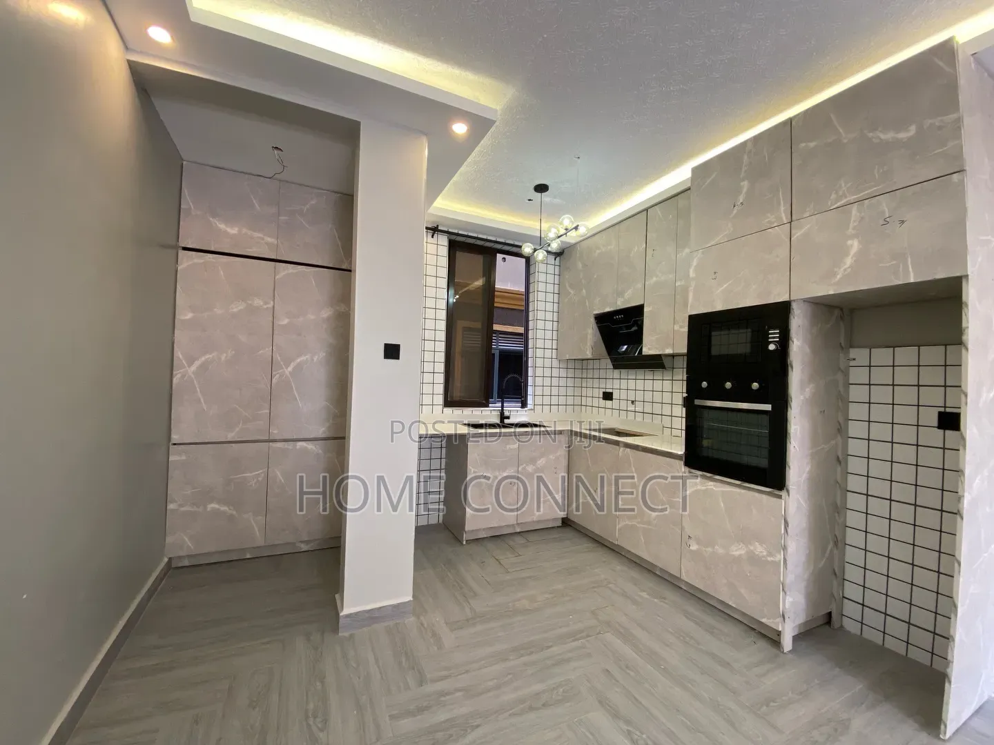 2bdrm Apartment in Muyenga, Central Division for rent