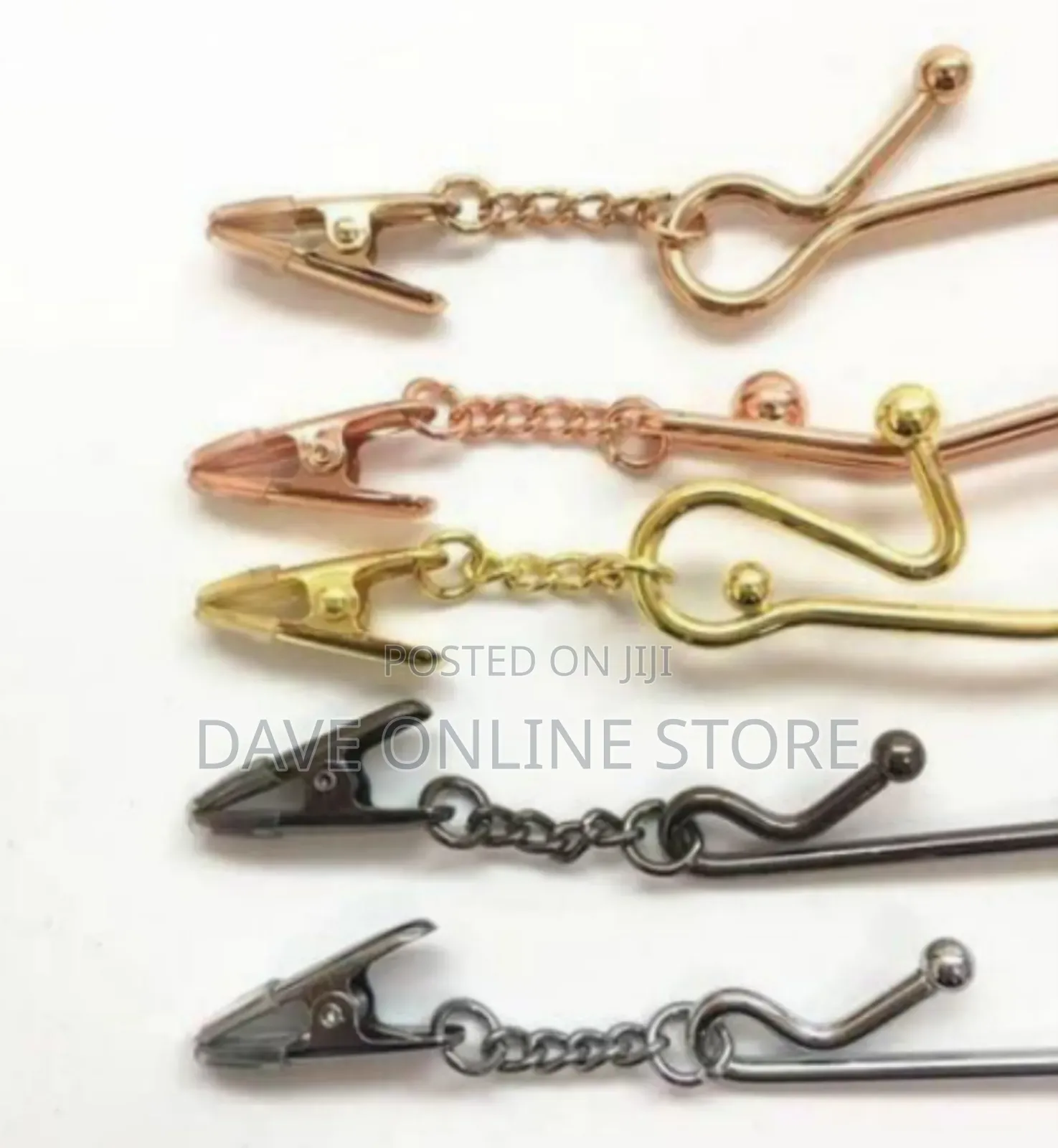 Set of 5 Decorative Metal Garment Hangers (Mixed Styles)