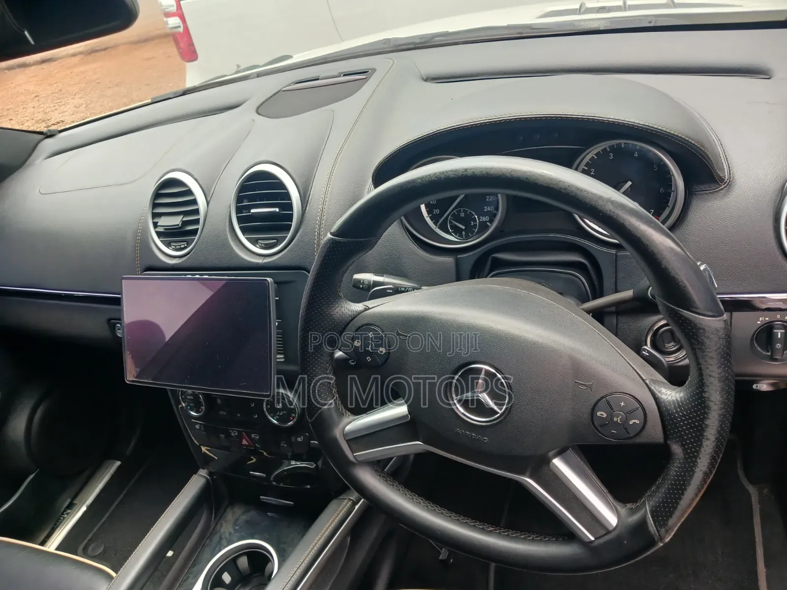 Mercedes-Benz M Class ML 350 4Matic 2013 White