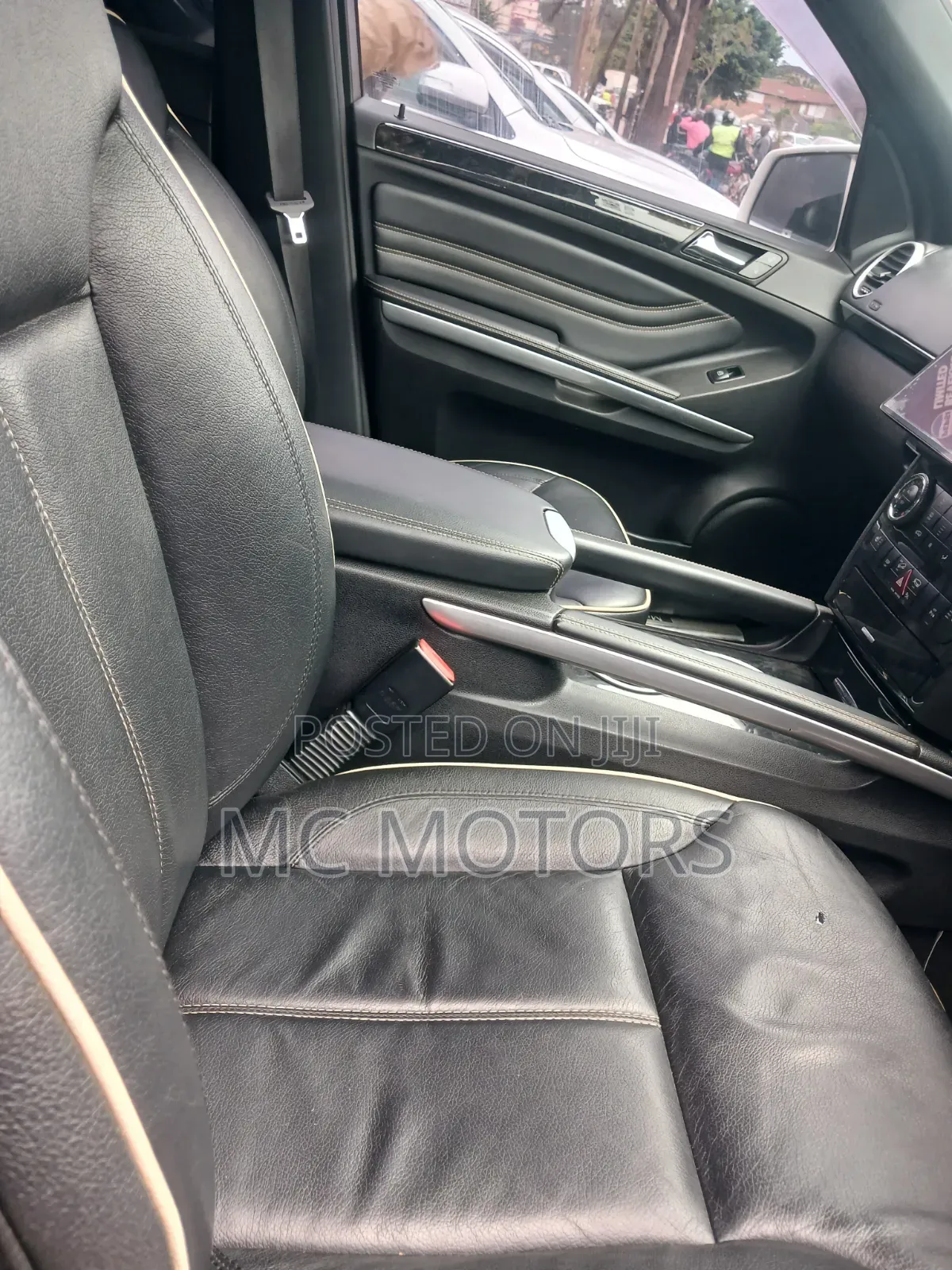 Mercedes-Benz M Class ML 350 4Matic 2013 White