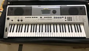 Yamaha PSR I455 Keyboard Piano