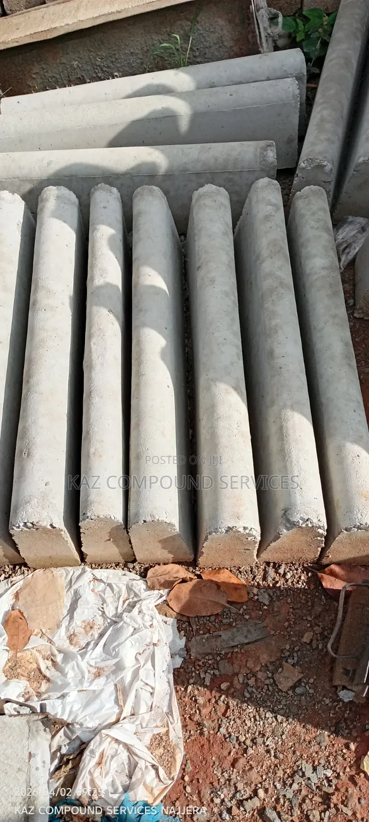 Egg Kerb/ Garden Kerb Stone