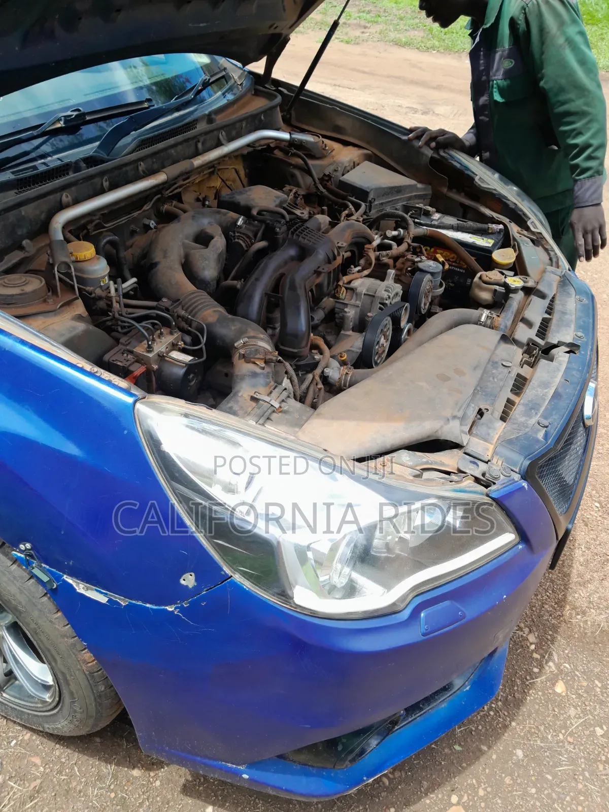 Subaru Legacy 2010 Blue