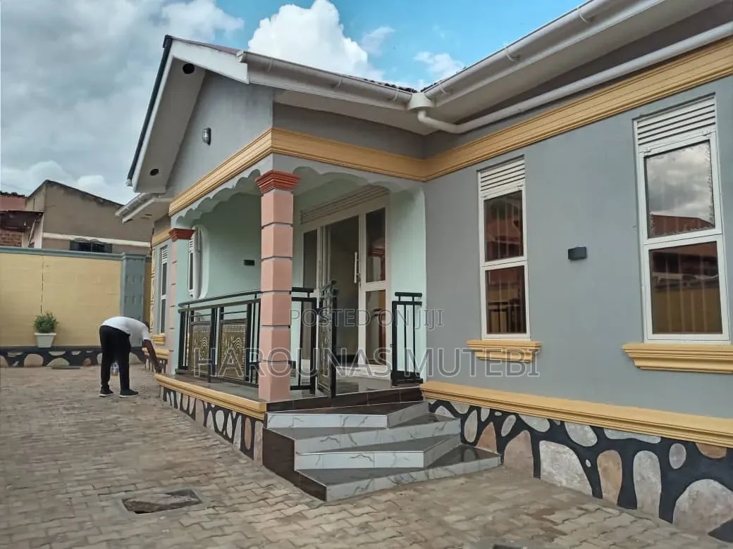 Furnished 3bdrm House in Digital Residential, Division A for sale