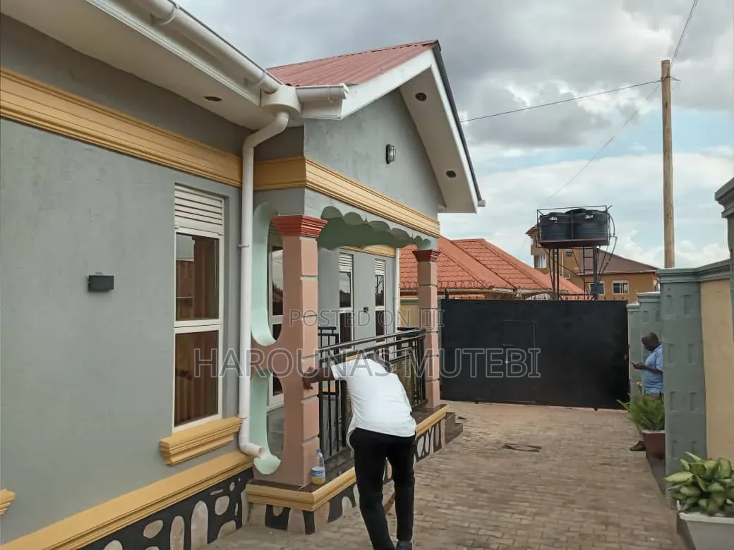 Furnished 3bdrm House in Digital Residential, Division A for sale