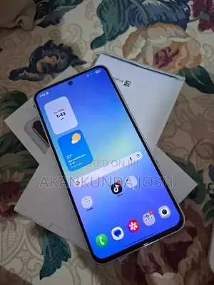 New Samsung Galaxy A36 256 GB Purple