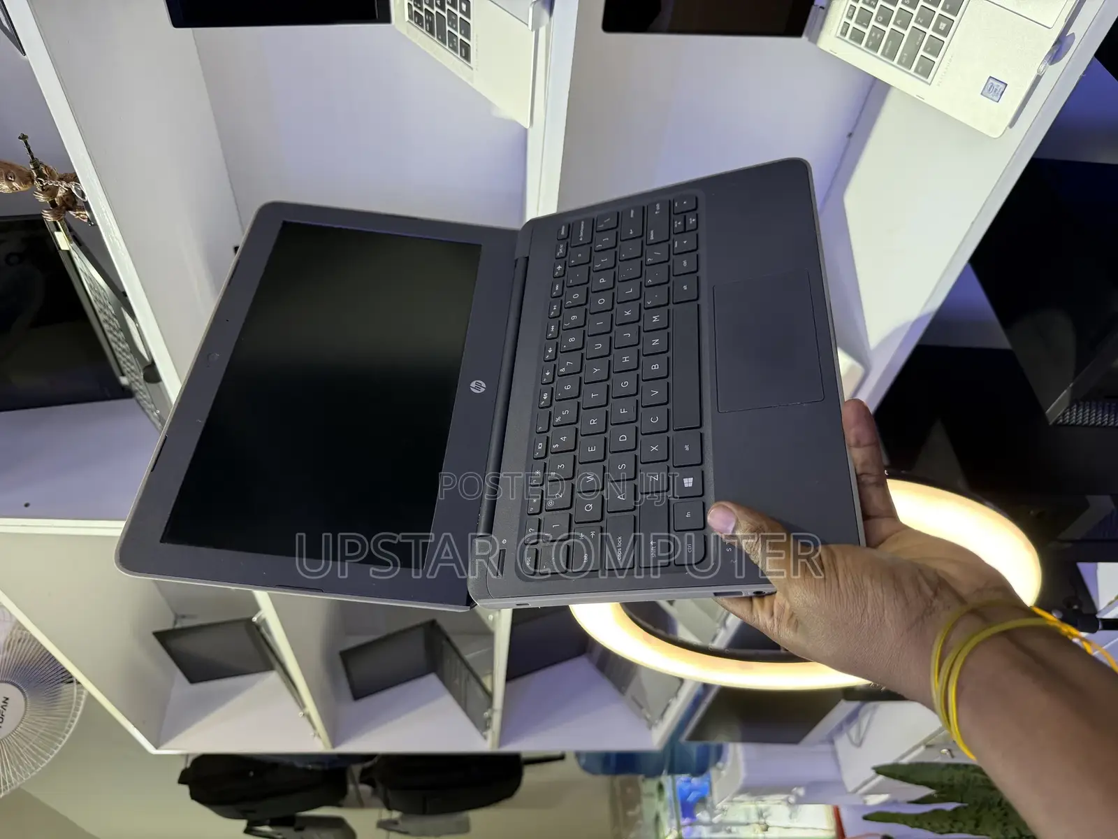 Laptop HP Stream 11 Pro G3 4GB Intel Celeron SSHD+SSD 128GB