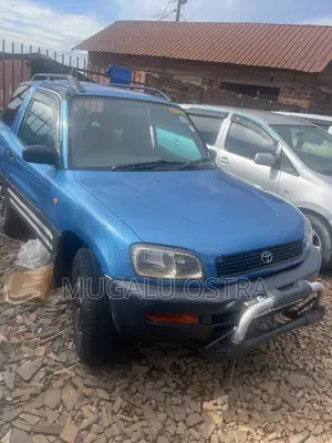 Toyota RAV4 Automatic 2000 Blue
