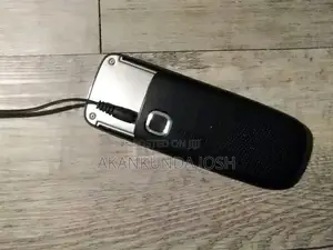 New Nokia 2220 slide Black