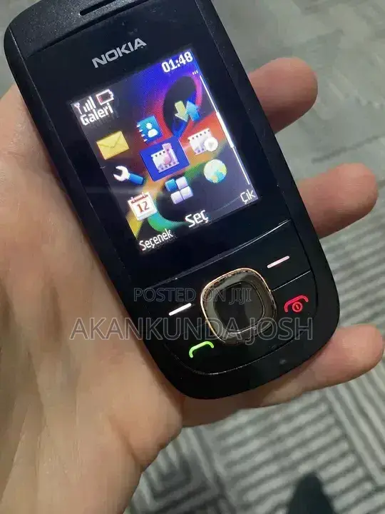 New Nokia 2220 slide Black