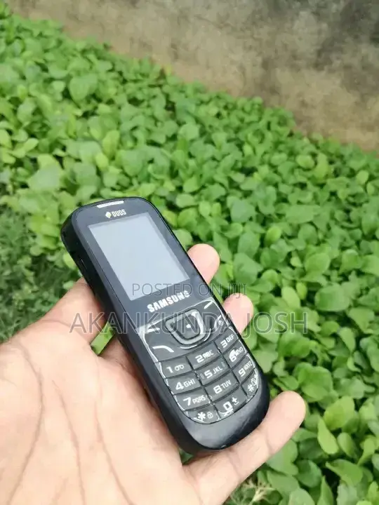 New Samsung Guru E1081T Black
