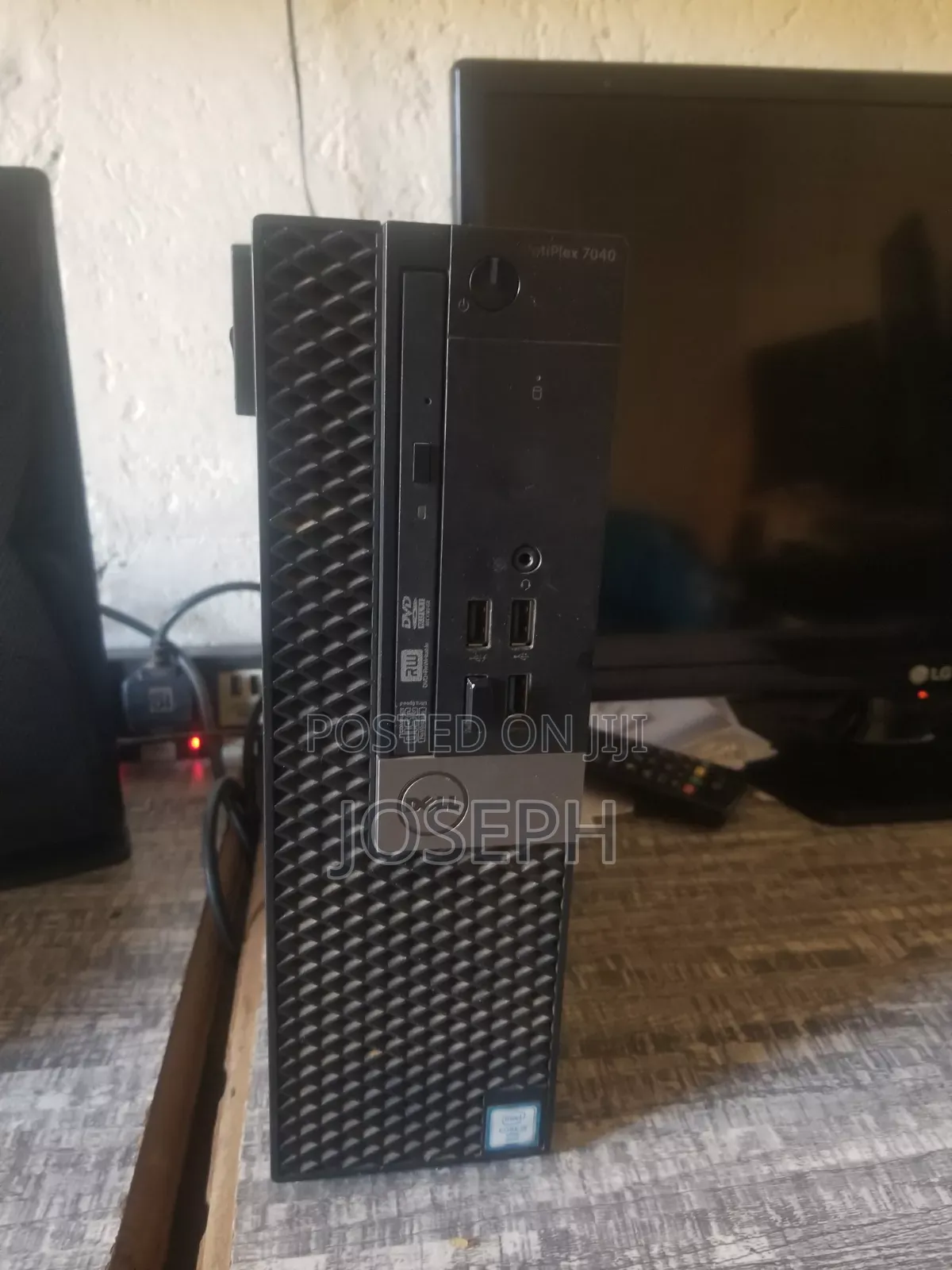 Desktop Computer Dell OptiPlex 7040 8GB Intel Core i5 HDD 500GB