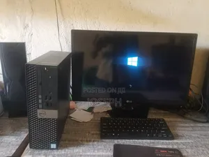 Desktop Computer Dell OptiPlex 7040 8GB Intel Core i5 HDD 500GB