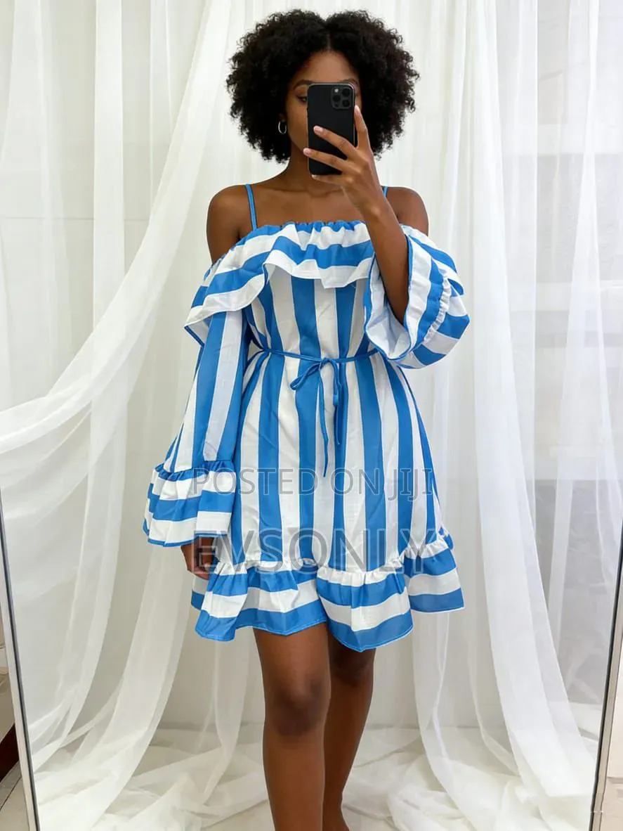 Round Short Fashionable Dresses