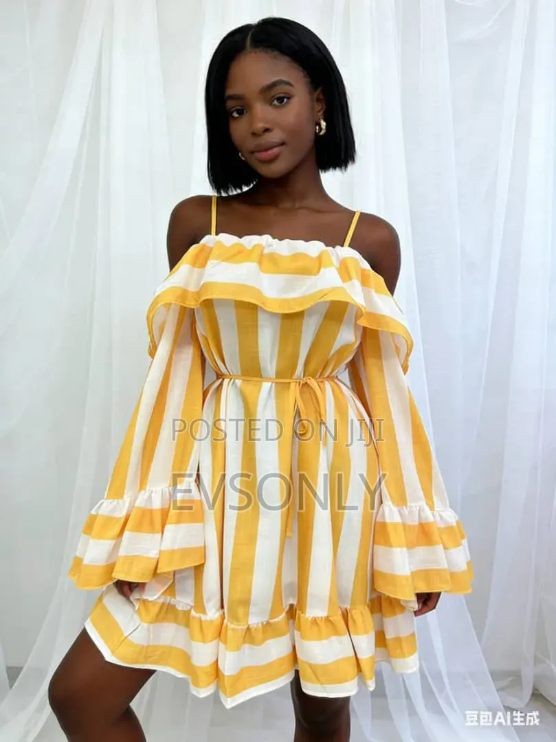 Round Short Fashionable Dresses