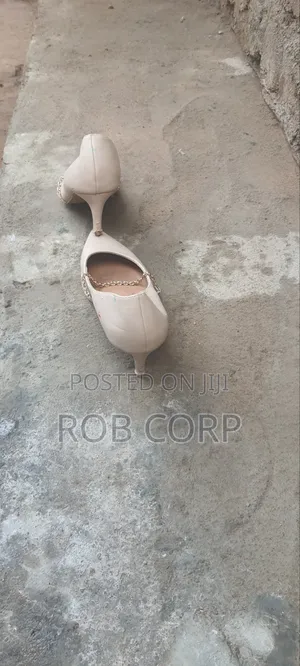 Ladies Shoes