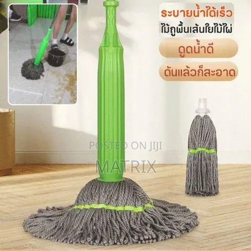 Self Squeezing Mop