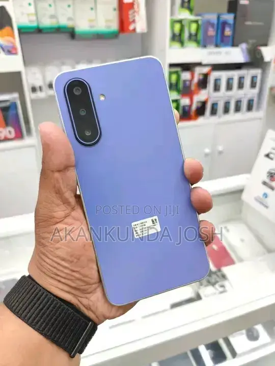 New Samsung Galaxy A17 5G 256 GB Purple