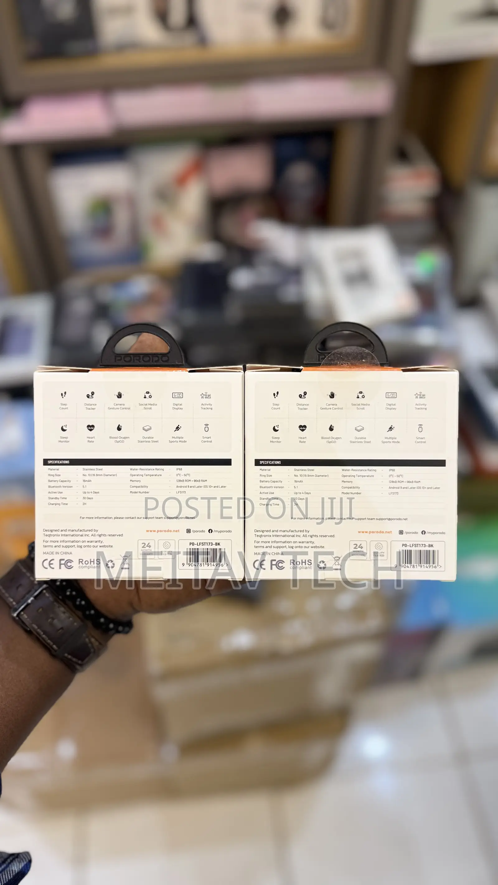 Smart Ring With Digital Display