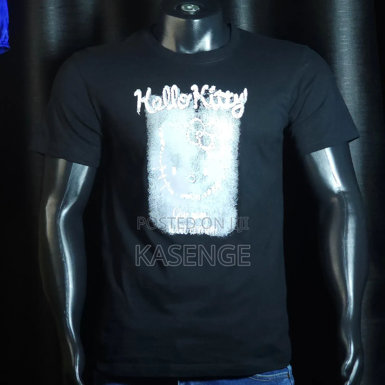 Black Yadcrew Hello Kitty Lace Cat T-shirt.