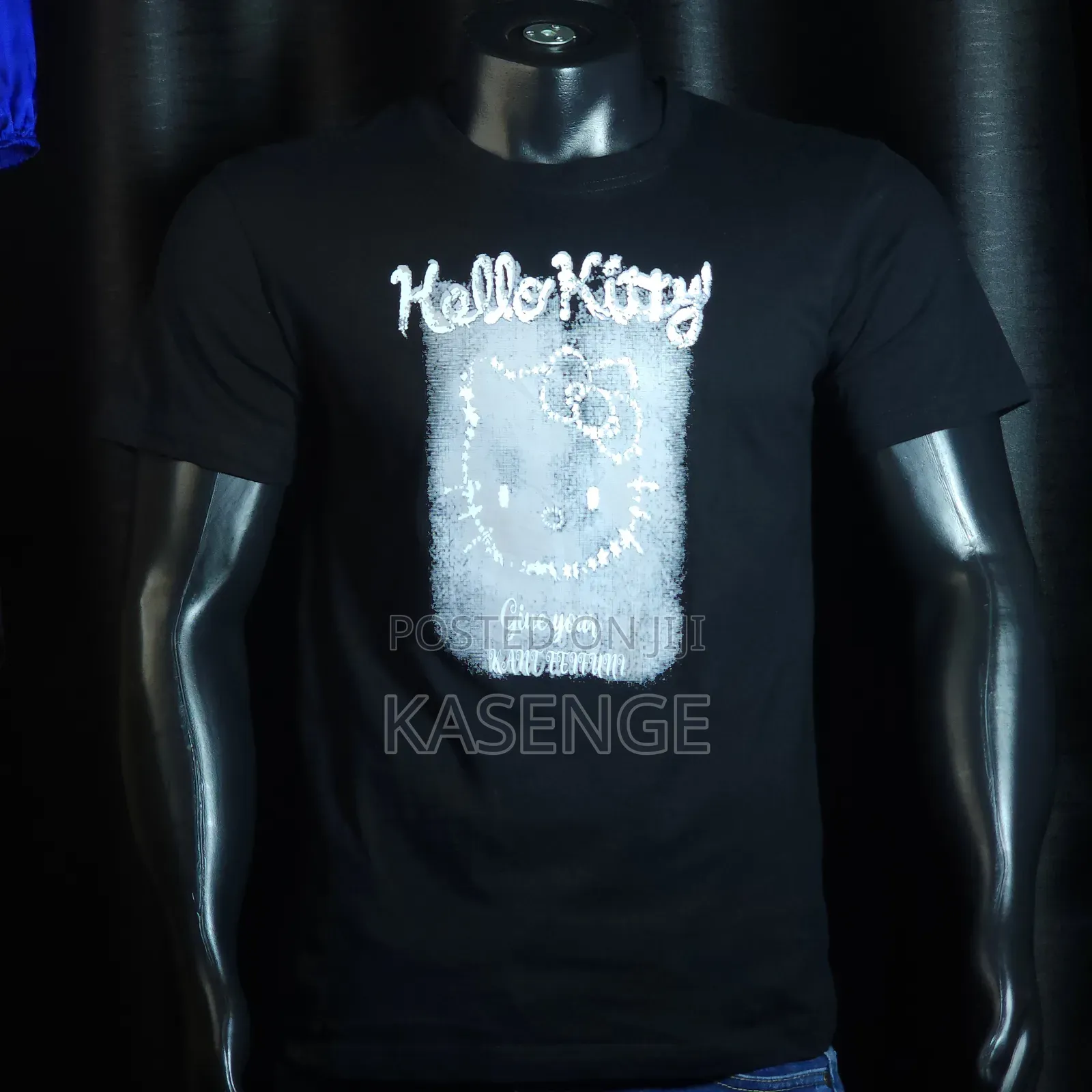 Black Yadcrew Hello Kitty Lace Cat T-shirt.