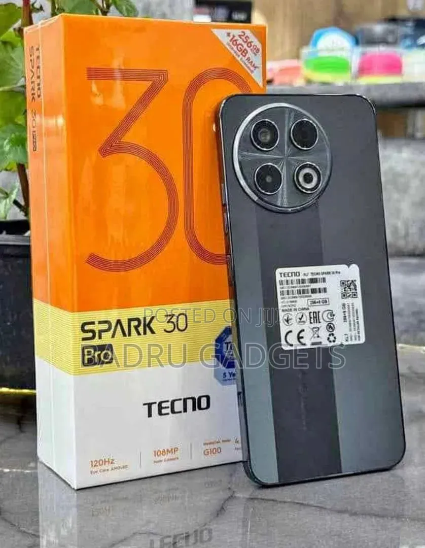 New Tecno Spark 30 Pro 256 GB Black