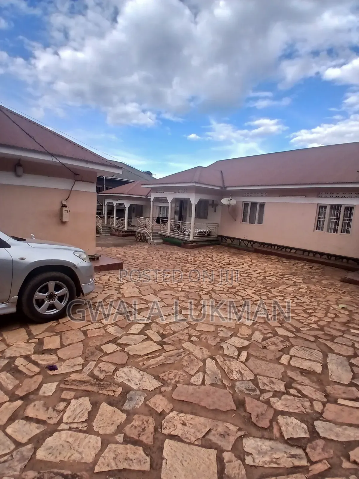 3bdrm House in Kisasi, Nakawa for rent