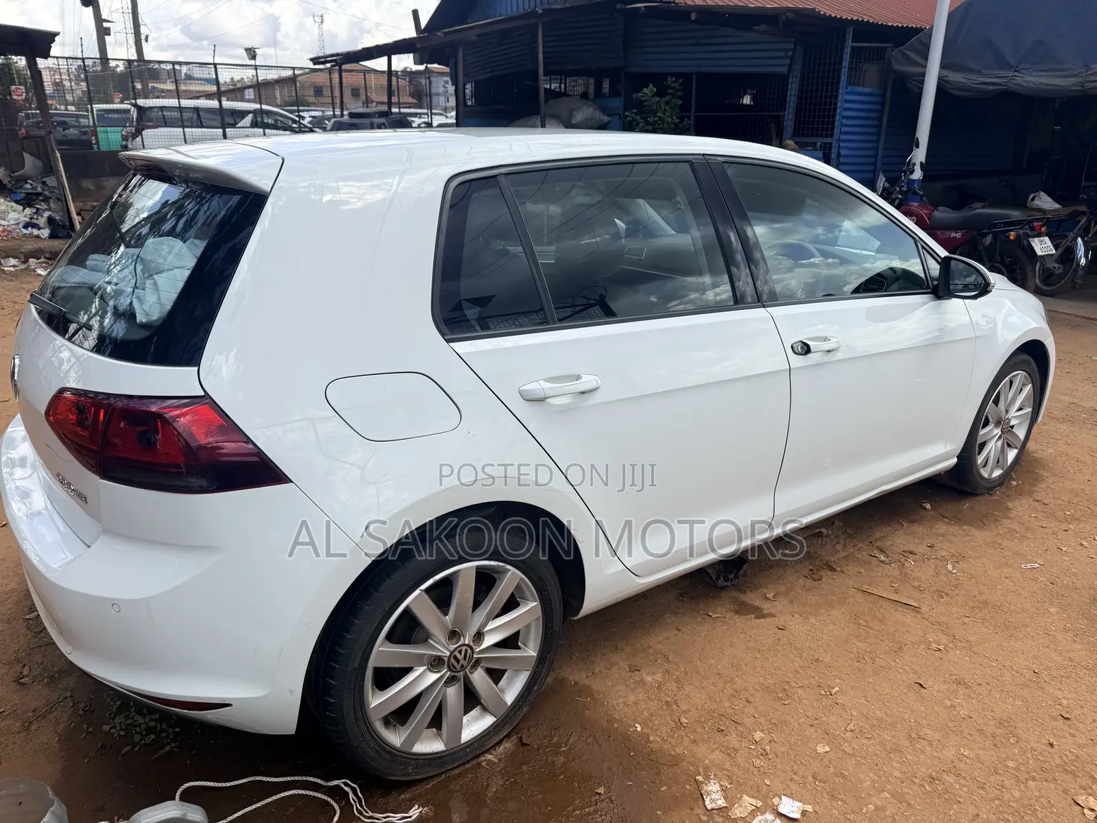Volkswagen Golf TSI S 4-Door FWD 2016 White